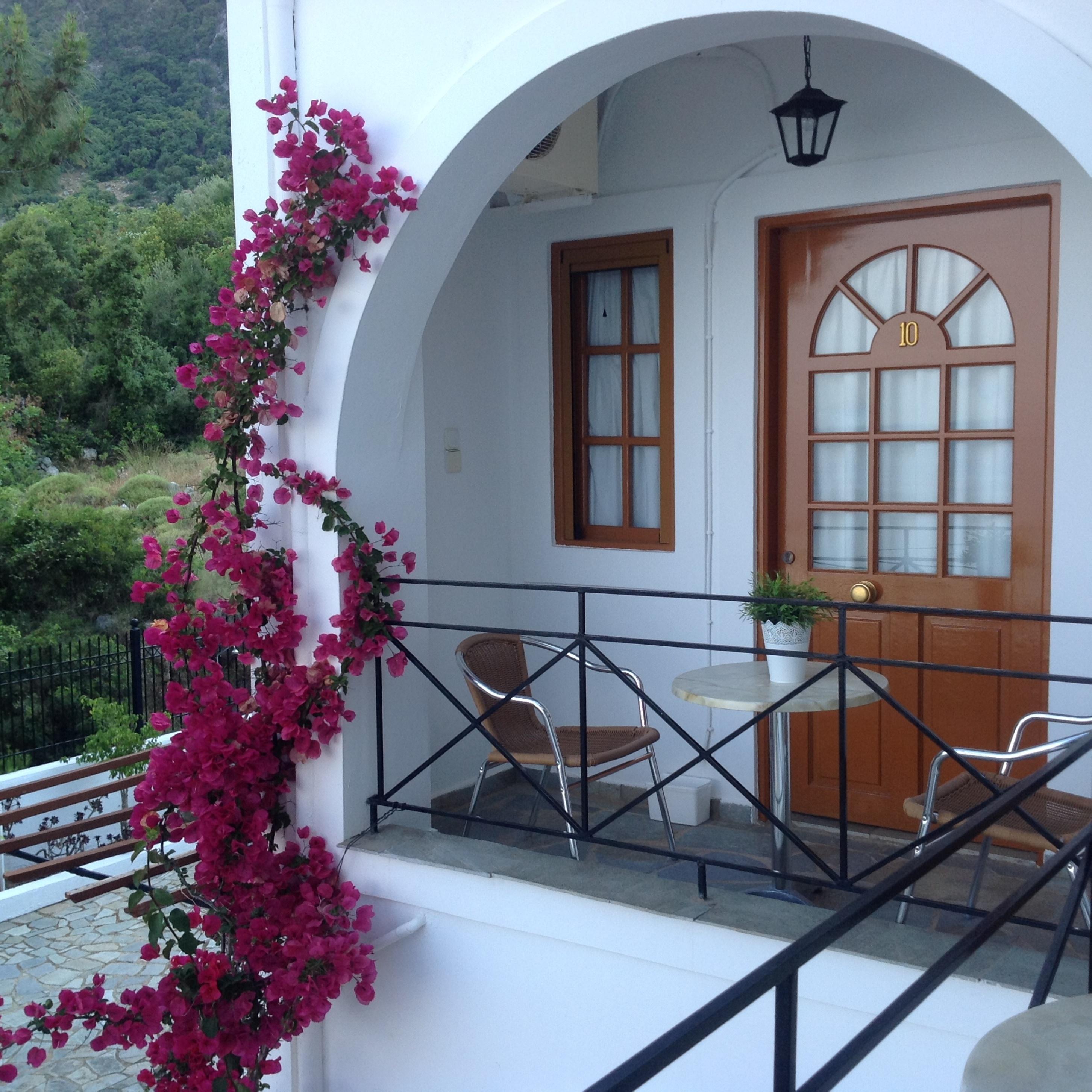 Travlos Studios Eleios-Pronnoi Exterior photo